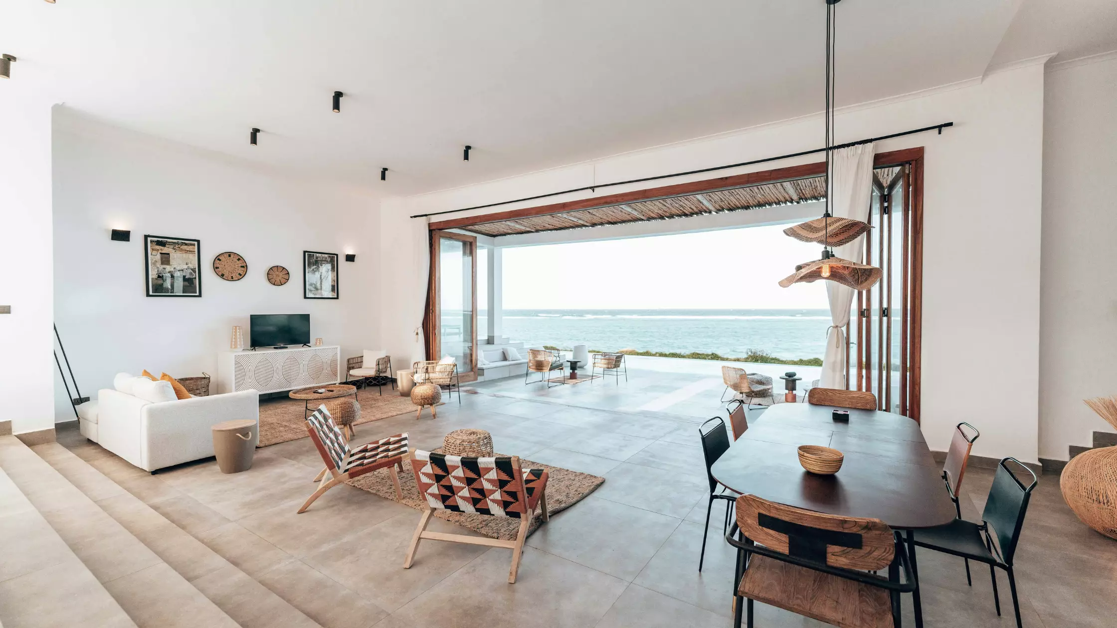 Delray Beach neighborhood interior view